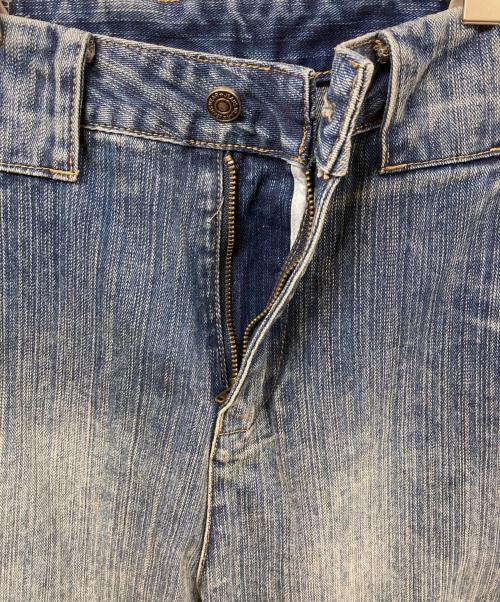 ANTIPROMIND（アンチプロマインド）ANTIPROMIND (アンチプロマインド) TEXTURED TUCK CURVED DENIM PANTS インディゴ サイズ:	SIZE 2の古着・服飾アイテム