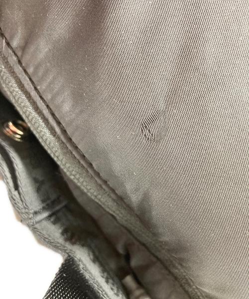 WHITE MOUNTAINEERING（ホワイトマウンテ二アニング）WHITE MOUNTAINEERING (ホワイトマウンテ二アニング) BRIEFING (ブリーフィング) TOTE BAGの古着・服飾アイテム