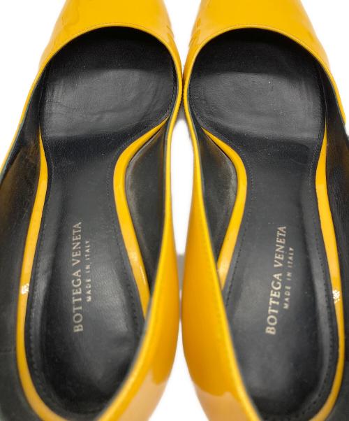 BOTTEGA VENETA（ボッテガベネタ）BOTTEGA VENETA (ボッテガベネタ) パテントパンプス イエロー サイズ:	361/2の古着・服飾アイテム