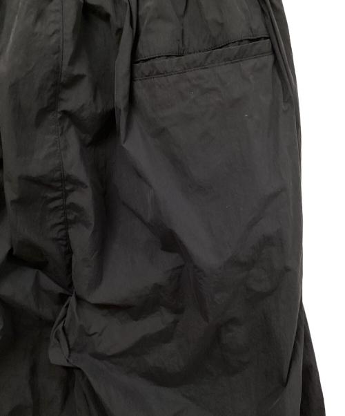 undermyoar（アンダーマイカー）undermyoar (アンダーマイカー) Logo Play Nylon Balloon Pants ブラック サイズ:SIZE Lの古着・服飾アイテム