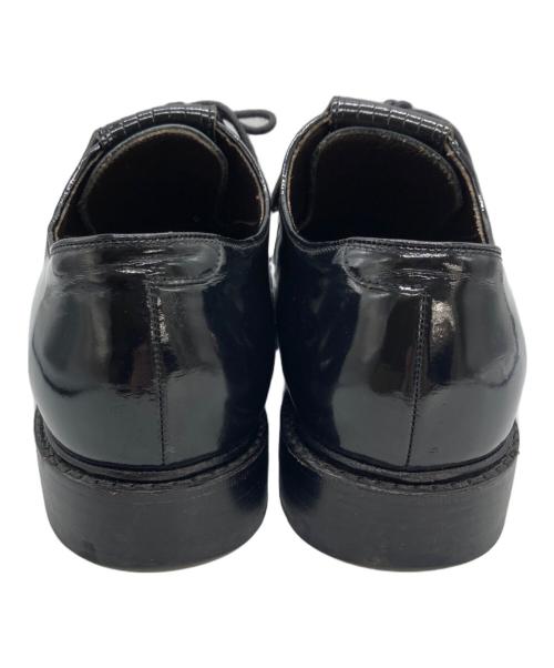 at couleur（アーテ クルール）AT COULEUR (アーテ クルール) タッセルパテントシューズ ブラック サイズ:	SIZE 71/2の古着・服飾アイテム