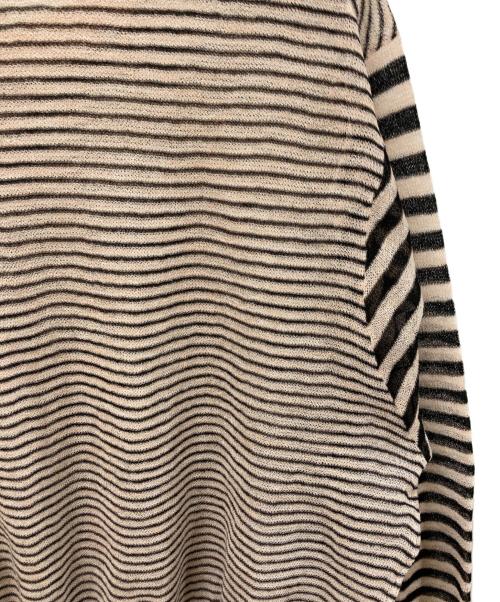 6(ROKU) BEAUTY&YOUTH（ロク ビューティーアンドユース）6(ROKU) BEAUTY&YOUTH (ロク ビューティーアンドユース) Sheer Border Crewneck Knit ベージュ サイズ:実寸をご確認くださいの古着・服飾アイテム
