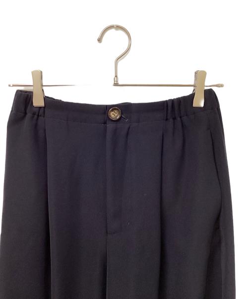 ENFOLD（エンフォルド）ENFOLD (エンフォルド) WASHABLE CARROT PANTS ブラック サイズ:	SIZE 38の古着・服飾アイテム