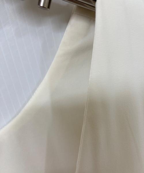MECRE（メクル）MECRE (メクル) パディング2WAYノースリワンピース ベージュ サイズ:SIZE Freeの古着・服飾アイテム