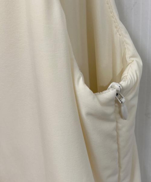 MECRE（メクル）MECRE (メクル) パディング2WAYノースリワンピース ベージュ サイズ:SIZE Freeの古着・服飾アイテム