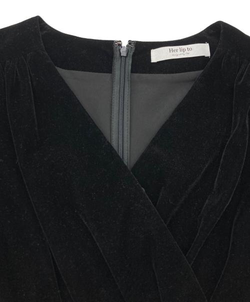 HER LIP TO（ハーリップトゥ）HER LIP TO (ハーリップトゥ) Embroidered Velour Midi Dress ブラック サイズ:SIZE Sの古着・服飾アイテム