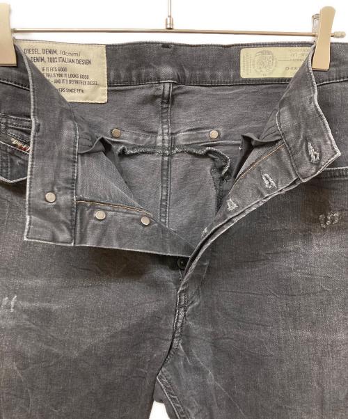 DIESEL（ディーゼル）DIESEL (ディーゼル) D-EETARダメージ加工デニムパンツ ブラック サイズ:SIZE 30の古着・服飾アイテム