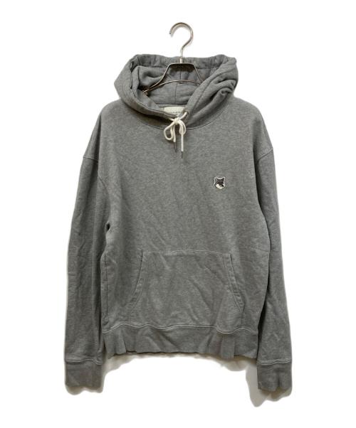 maison kitsune（メゾンキツネ）MAISON KITSUNE (メゾンキツネ) フォックスパッチ フーディー グレー サイズ:SIZE Mの古着・服飾アイテム