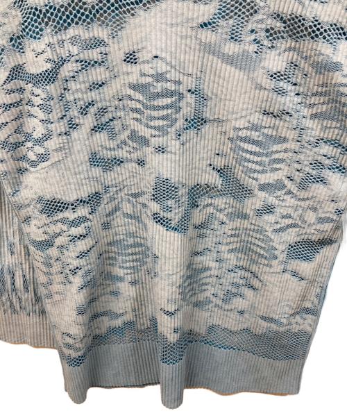 me ISSEY MIYAKE（ミーイッセイ ミヤケ）me ISSEY MIYAKE (ミーイッセイ ミヤケ) プリーツカットソー ブルー サイズ:実寸をご確認くださいの古着・服飾アイテム