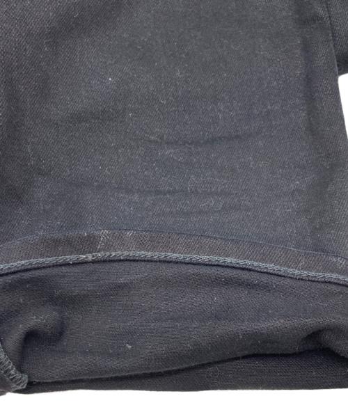 AMIRI（アミリ）AMIRI (アミリ) Staggered Logoブラックデニム ブラック サイズ:SIZE 91cm (W36)の古着・服飾アイテム