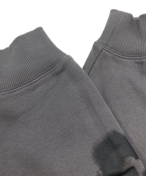 Y-3（ワイスリー）Y-3 (ワイスリー) クルーネックスウェット グレー サイズ:	SIZE Mの古着・服飾アイテム