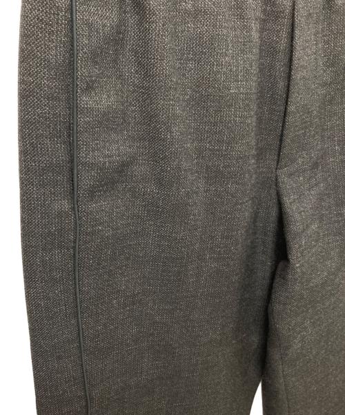 VALENTINO（ヴァレンティノ）VALENTINO (ヴァレンティノ) イージースラックスロングパンツ グレー サイズ:SIZE 48の古着・服飾アイテム