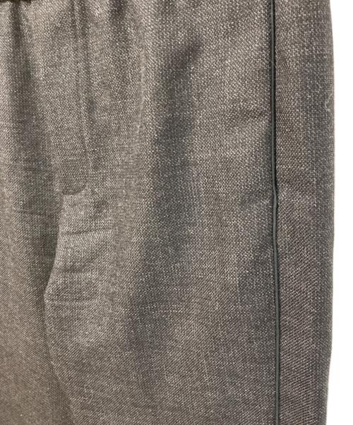 VALENTINO（ヴァレンティノ）VALENTINO (ヴァレンティノ) イージースラックスロングパンツ グレー サイズ:SIZE 48の古着・服飾アイテム