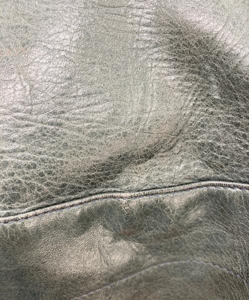BALENCIAGA（バレンシアガ）BALENCIAGA (バレンシアガ) カバード ジャイアント デイ ショルダーバッグ カーキの古着・服飾アイテム