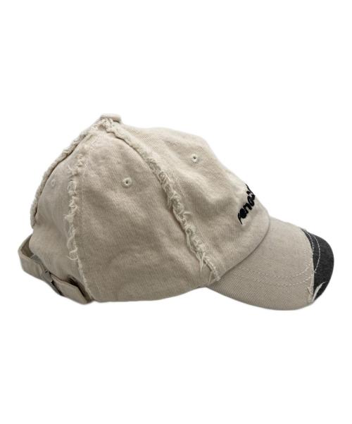 FenG CHen WANG（フェンチェンワン）FENG CHEN WANG (フェンチェンワン) GREY DENIM SANDING FINISHING CAP ベージュの古着・服飾アイテム