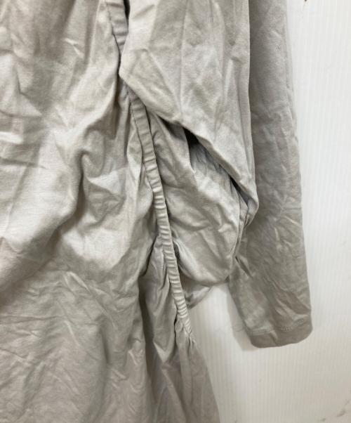 ISSEY MIYAKE HaaT（イッセイミヤケハート）ISSEY MIYAKE haat (イッセイミヤケハート) 長袖ワンピース グレー サイズ:SIZE 2の古着・服飾アイテム