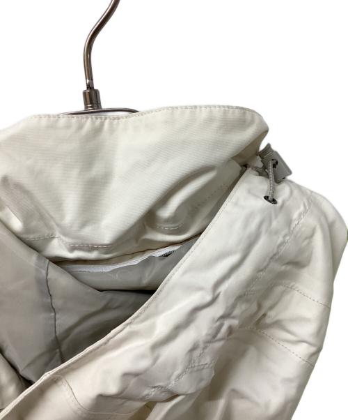 THE NORTH FACE（ザ ノース フェイス）THE NORTH FACE (ザ ノース フェイス) ジャケット アイボリー サイズ:	SIZE Sの古着・服飾アイテム
