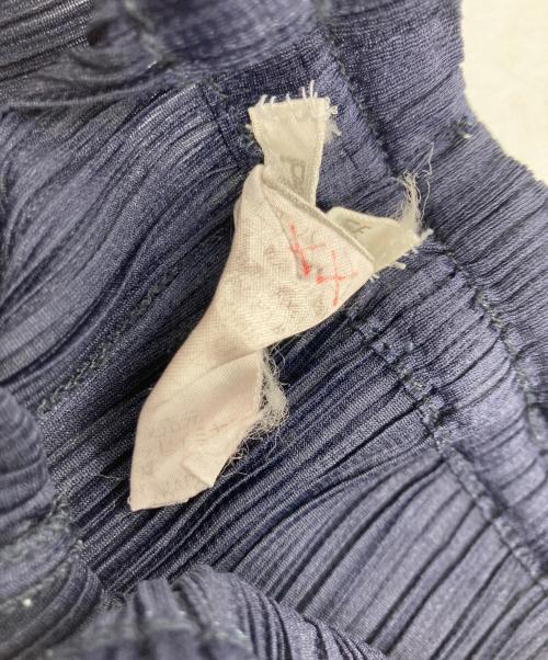 PLEATS PLEASE（プリーツプリーズ）PLEATS PLEASE (プリーツプリーズ) プリーツロングパンツ ネイビー サイズ:	SIZE 3の古着・服飾アイテム