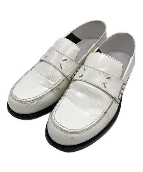 Maison Margiela（メゾンマルジェラ）Maison Margiela (メゾンマルジェラ) レザーローファー ホワイト サイズ:	SIZE 37の古着・服飾アイテム