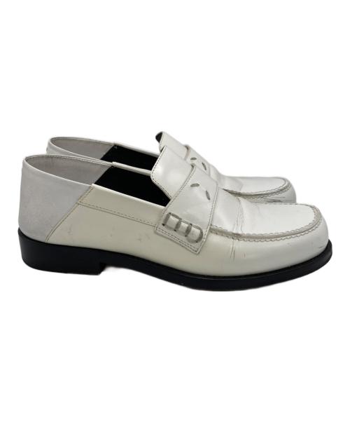 Maison Margiela（メゾンマルジェラ）Maison Margiela (メゾンマルジェラ) レザーローファー ホワイト サイズ:	SIZE 37の古着・服飾アイテム