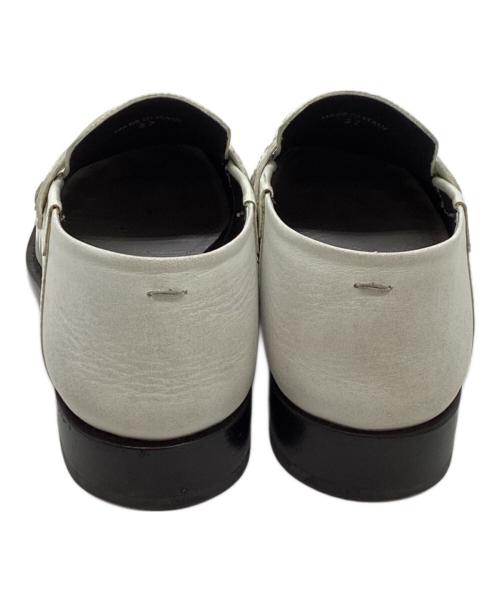 Maison Margiela（メゾンマルジェラ）Maison Margiela (メゾンマルジェラ) レザーローファー ホワイト サイズ:SIZE 37の古着・服飾アイテム