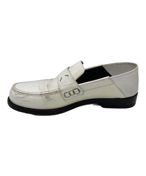 Maison Margiela（メゾンマルジェラ）Maison Margiela (メゾンマルジェラ) レザーローファー ホワイト サイズ:	SIZE 37の古着・服飾アイテム