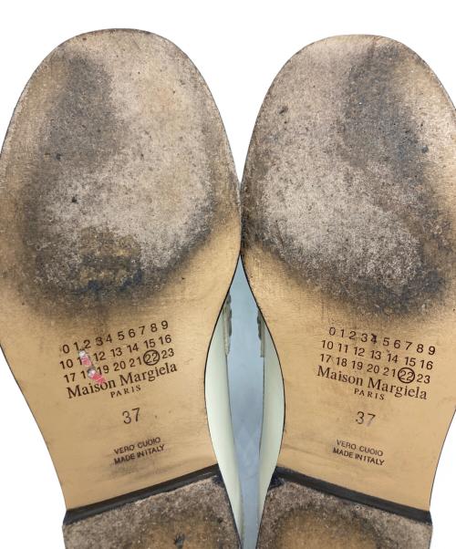 Maison Margiela（メゾンマルジェラ）Maison Margiela (メゾンマルジェラ) レザーローファー ホワイト サイズ:	SIZE 37の古着・服飾アイテム
