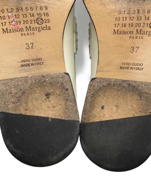 Maison Margiela（メゾンマルジェラ）Maison Margiela (メゾンマルジェラ) レザーローファー ホワイト サイズ:	SIZE 37の古着・服飾アイテム
