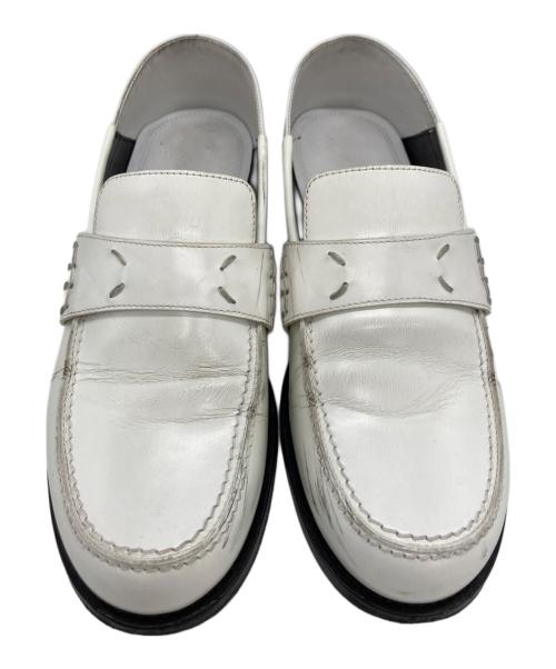 Maison Margiela（メゾンマルジェラ）Maison Margiela (メゾンマルジェラ) レザーローファー ホワイト サイズ:	SIZE 37の古着・服飾アイテム