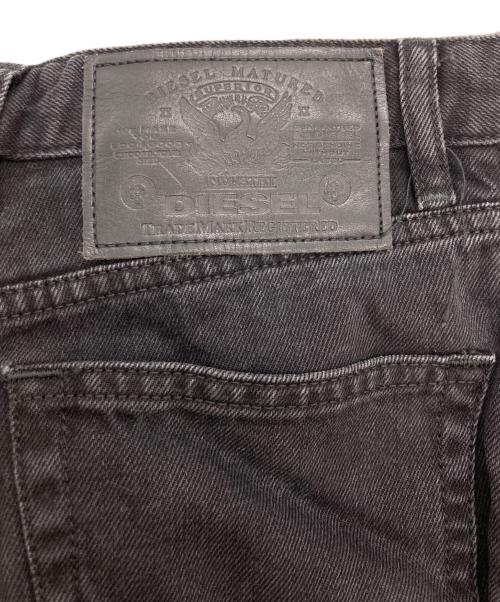 DIESEL（ディーゼル）DIESEL (ディーゼル) ワイド ブーツカット フレア デニムパンツ ブラック サイズ:23の古着・服飾アイテム