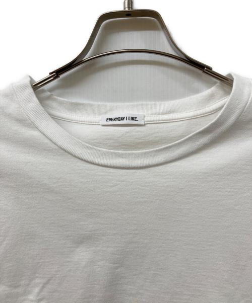EVERYDAY I LIKE.（エヴリデイ アイ ライク）EVERYDAY I LIKE. (エヴリデイ アイ ライク) クロップド ロングスリーブ Tシャツ ホワイト サイズ:実寸をご確認くださいの古着・服飾アイテム