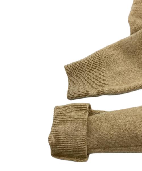 PLAY COMME des GARCONS（プレイコムデギャルソン）PLAY COMME des GARCONS (プレイコムデギャルソン) ワンポイントニットカーディガン ベージュ サイズ:SIZE XXSの古着・服飾アイテム