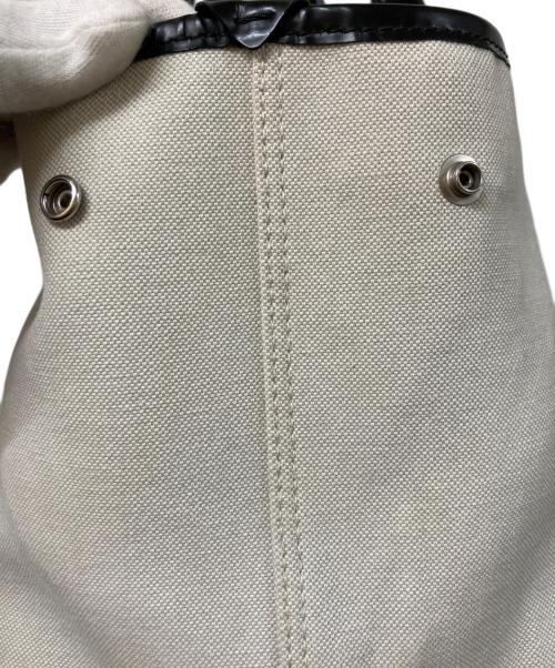 BALENCIAGA（バレンシアガ）BALENCIAGA (バレンシアガ) NAVY CABAS NEW M ネイビーカバ トートバッグ アイボリーの古着・服飾アイテム
