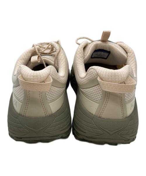 HOKAONEONE（ホカオネオネ）HOKAONEONE (ホカオネオネ) MAFATE THREE2 ベージュ サイズ:	SIZE 28cmの古着・服飾アイテム