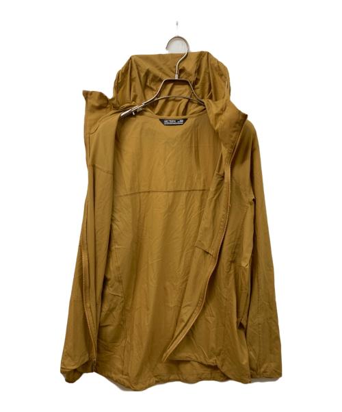 ARC'TERYX（アークテリクス）ARC'TERYX (アークテリクス) SQUAMISH HOODY ブラウン サイズ:	SIZE Mの古着・服飾アイテム