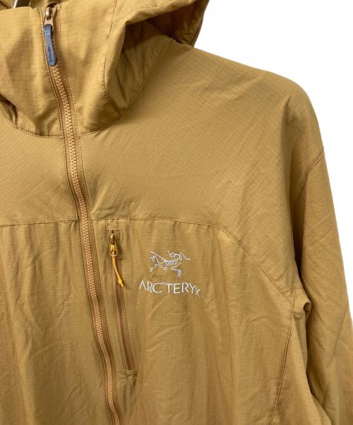 ARC'TERYX（アークテリクス）ARC'TERYX (アークテリクス) SQUAMISH HOODY ブラウン サイズ:	SIZE Mの古着・服飾アイテム