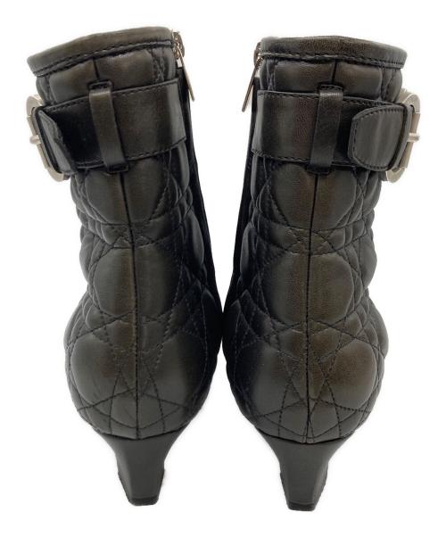 Christian Dior（クリスチャン ディオール）Christian Dior (クリスチャン ディオール) カナージュ サイドジップブーツ ブラウン サイズ:	SIZE 36 1/2の古着・服飾アイテム