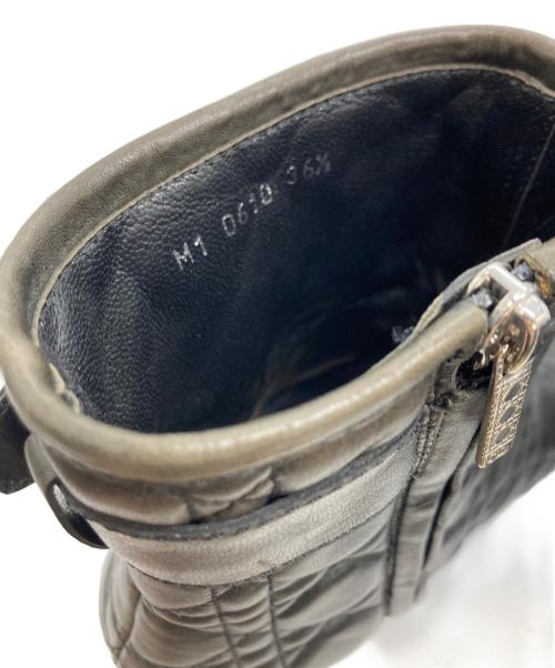 Christian Dior（クリスチャン ディオール）Christian Dior (クリスチャン ディオール) カナージュ サイドジップブーツ ブラウン サイズ:	SIZE 36 1/2の古着・服飾アイテム