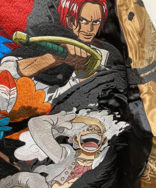 ONE PIECE（ワンピース）ONE PIECE (ワンピース) 絡繰魂 (カラクリダマシイ) 四皇リバーシブルスカジャン ブラック サイズ:SIZE XXLの古着・服飾アイテム