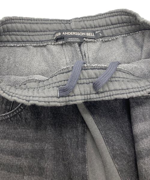 ANDERSSON BELL（アンダーソンベル）ANDERSSON BELL (アンダーソンベル) RUGGED DENIM-INSET SWEATPANTS ブラック サイズ:SIZE Lの古着・服飾アイテム
