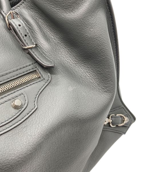 BALENCIAGA（バレンシアガ）BALENCIAGA (バレンシアガ) ペーパーB4 トートバッグ グレーの古着・服飾アイテム