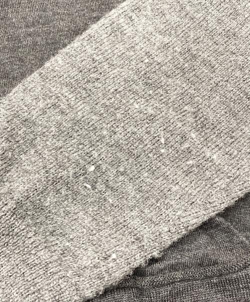 COMME des GARCONS HOMME（コムデギャルソン オム）COMME des GARCONS HOMME (コムデギャルソン オム) ブロック切替ハイゲージVネックニット HR-N007 グレー サイズ:Sの古着・服飾アイテム