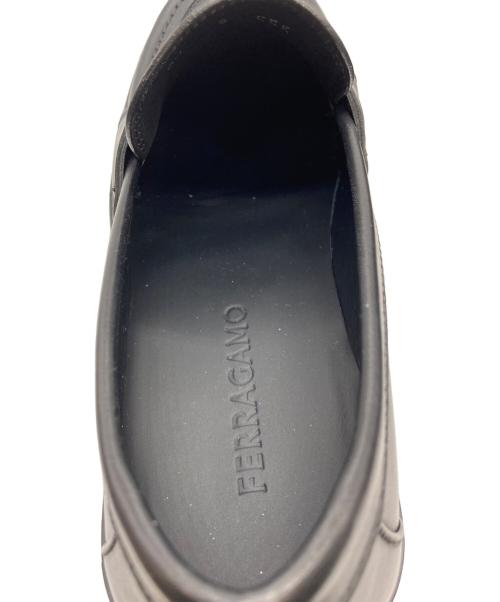 Ferragamo（フェラガモ）Ferragamo (フェラガモ) ローファー ブラック サイズ:8の古着・服飾アイテム