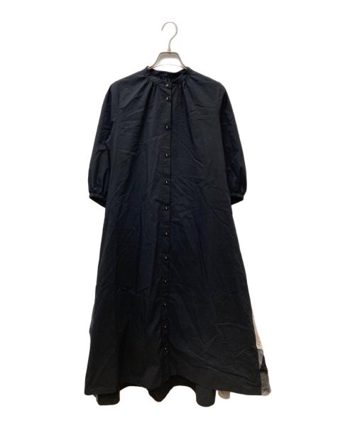 BLUE LABEL CRESTBRIDGE（ブルーレーベルクレストブリッジ）BLUE LABEL CRESTBRIDGE (ブルーレーベルクレストブリッジ) バイオエアフロークロスシャツワンピース ブラック サイズ:38の古着・服飾アイテム