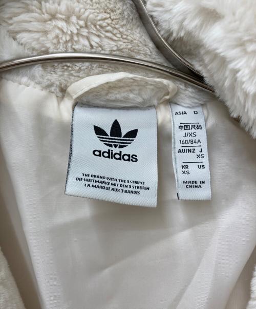 adidas（アディダス）adidas (アディダス) トレフォイルロゴエコファージャケット ベージュ サイズ:XSの古着・服飾アイテム