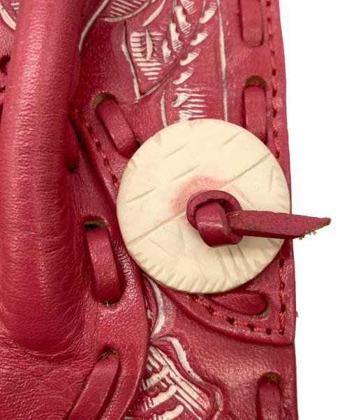 Carving Tribes（カービングトライブス）Carving Tribes (カービングトライブス) 2WAYバッグ ピンクの古着・服飾アイテム