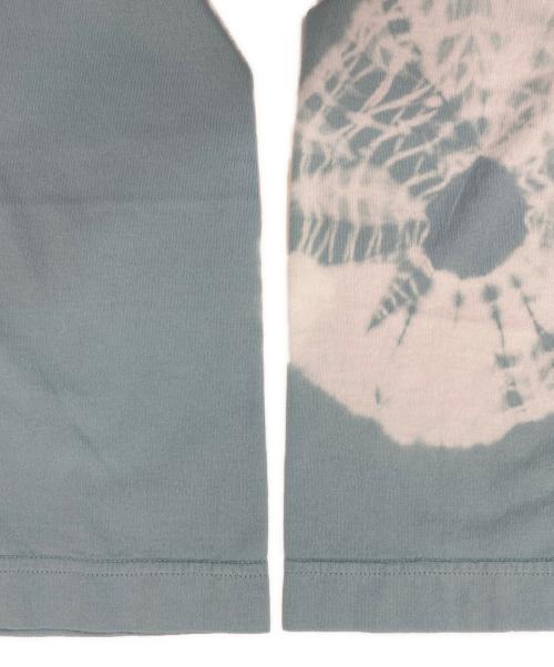 URU（ウル）URU (ウル) 絞り染Tシャツ ブルー サイズ:MEDIUM 未使用品の古着・服飾アイテム