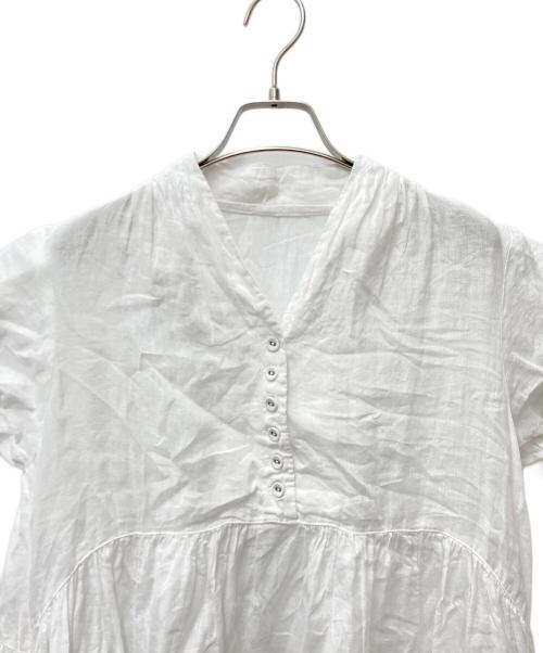 nest Robe（ネストローブ）nest Robe (ネストローブ) リネンシャンブレータックワンピース 01162-1036 ホワイト サイズ:FREEの古着・服飾アイテム