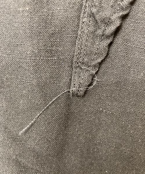 FRAMeWORK（フレームワーク）FRAMeWORK (フレームワーク) リネンレーヨンフリルブラウス 22-051-220-8000-2-0 ブラック サイズ:Freeの古着・服飾アイテム