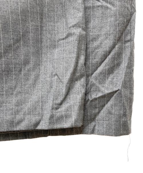 mizuiro-ind（ミズイロインド）mizuiro-ind (ミズイロインド) ウールブレンドイージーワイドストライプパンツ グレー サイズ:表記なしの古着・服飾アイテム